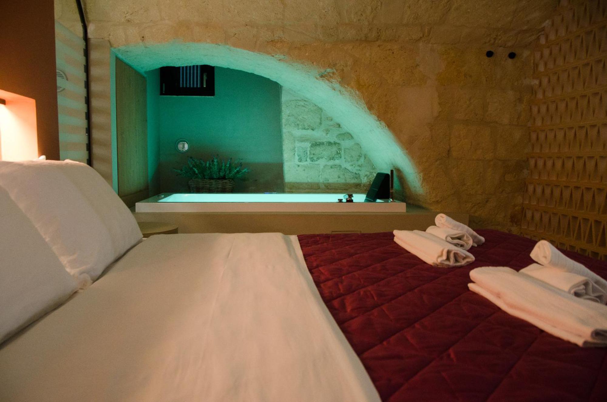 Suite Santa Caterina Monopoli Bagian luar foto